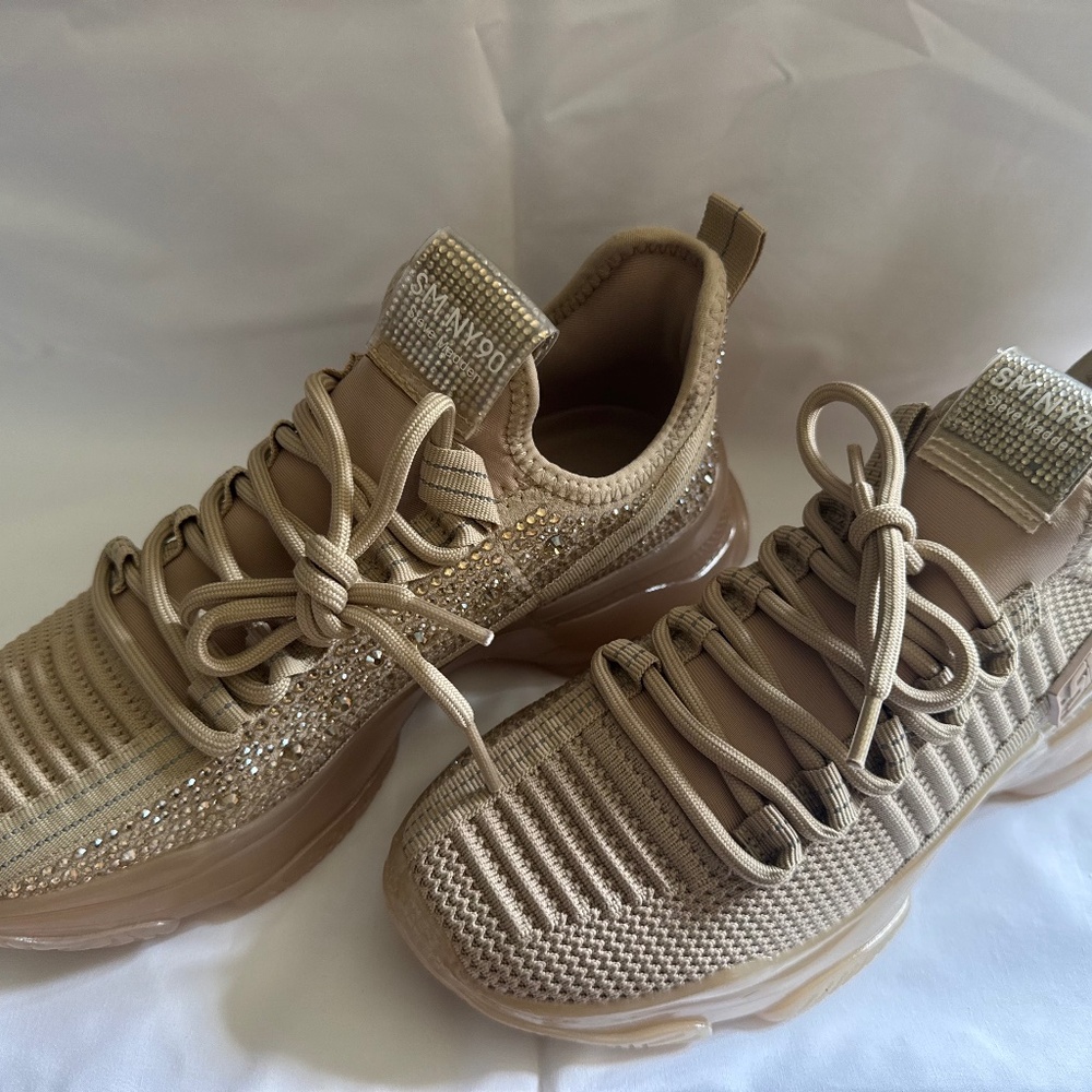 Steve Madden Sneakers